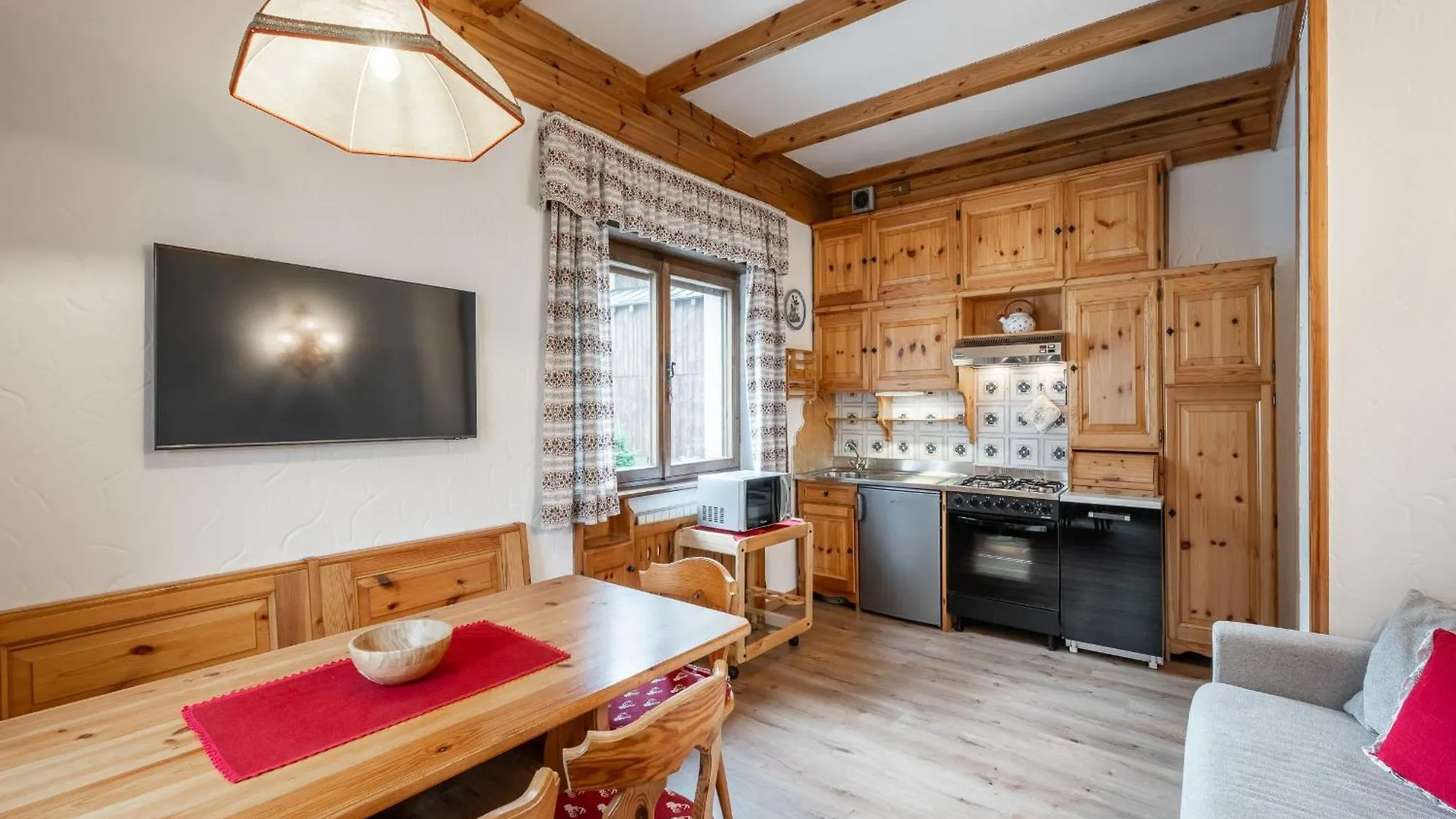 Appartement Lovely 2 Bedroom Flat In Corso Italia With Parking Cortina dʼAmpezzo